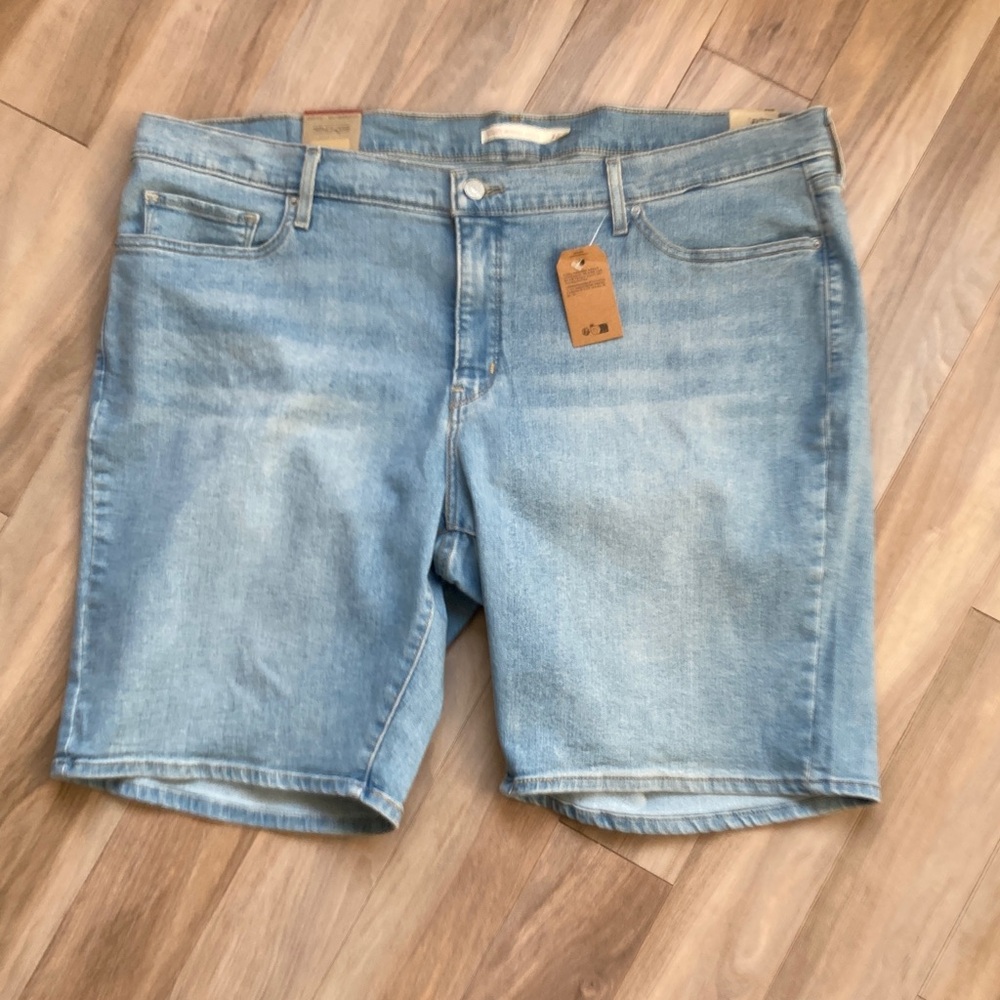 Levi's shaping Bermuda jean short smoothing tummy panel denim short 24W - Picture 11 of 16